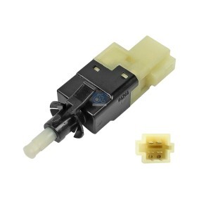Comprar Interruptor de luces freno de DT Spare Parts 4.66911 a bajo precio de 24,75 €