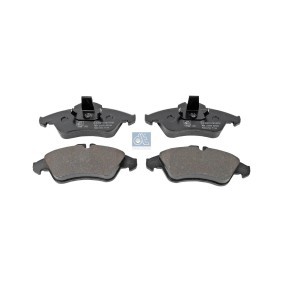 Kjøp Bremseklosser av DT Spare Parts 4.91903 til den lave prisen 628,54 NOK