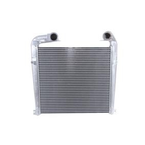Köp Intercooler av THERMOTEC DASC003TT till det låga priset 7054,99 kr