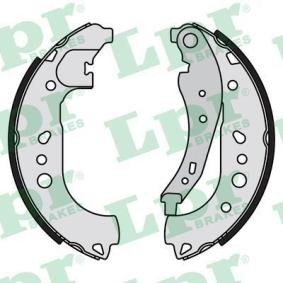 Comprar Juego de zapatas de frenos de LPR 01181 a bajo precio de 34,00 €