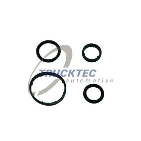 Achetez des Kit de joints, radiateur d'huile TRUCKTEC AUTOMOTIVE 02.18.139 à prix pour 9,51 €