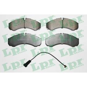 Acquista Kit pastiglie freni da LPR 05P684C a buon mercato per soli 33,86 €