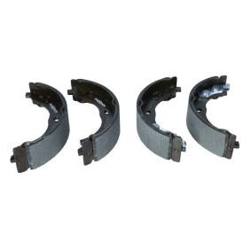 Köp Handbromsbackar av MAXGEAR 19-0323 till det låga priset 513,30 kr