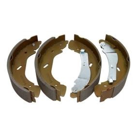 Comprar Juego de zapatas de frenos de MAXGEAR 19-1071 a bajo precio de 71,16 €