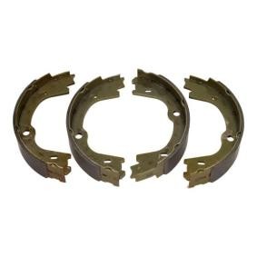 Köp Handbromsbackar av MAXGEAR 19-2057 till det låga priset 521,05 kr