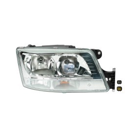 Kjøp Frontlykter av DT Spare Parts 3.31017 til den lave prisen 4843,78 NOK