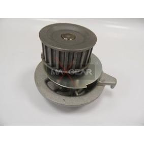 Achetez des Pompe à eau MAXGEAR 47-0067 à prix pour 34,11 €