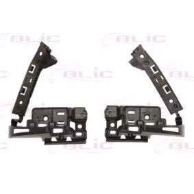 Achetez des Support de pare-chocs BLIC 5504-00-0552971Q à prix pour 26,58 €