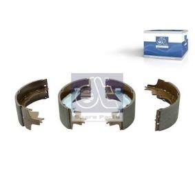Compre Jogo de maxilas de travão da DT Spare Parts 7.92409 a um preço baixo por 99,49 €