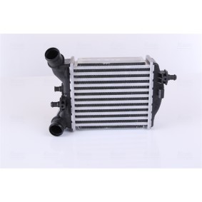 Kjøp Intercooler av NISSENS 96168 til den lave prisen 1324,74 NOK