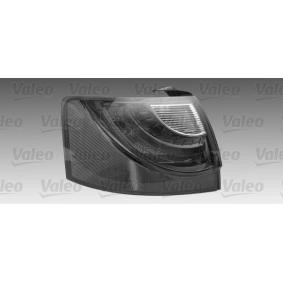 Comprar Piloto trasero de VALEO 044152 a bajo precio de 55,93 €