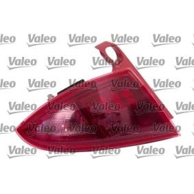 Comprar Piloto trasero de VALEO 044622 a bajo precio de 103,37 €