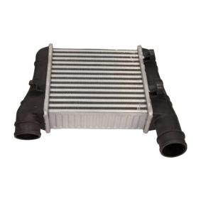 Köp Intercooler av MAXGEAR AC696200 till det låga priset 1278,02 kr
