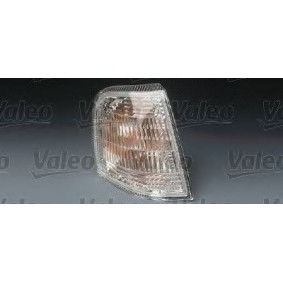Køb Blinklys af VALEO 082067 til den lave pris 378,54 DKK