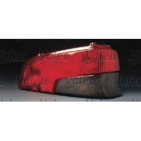 Acquista Fanale posteriore da VALEO 084611 a buon mercato per soli 62,40 €