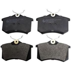 Acquista Kit pastiglie freni da DENCKERMANN B110041 a buon mercato per soli 21,66 €