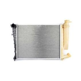 Achetez des Radiateur du moteur BSG BSG 70-520-009 à prix pour 146,12 €