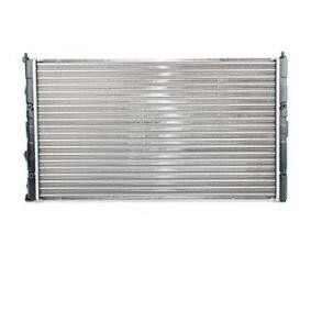 Achetez des Radiateur du moteur BSG BSG 90-520-008 à prix pour 114,63 €
