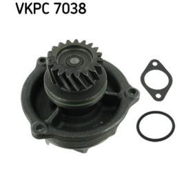 Achetez des Pompe à eau SKF VKPC 7038 à prix pour 135,57 €