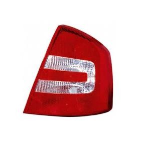 Achetez des Feu arrière VAN WEZEL 7622922 à prix pour 64,80 €