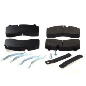 Acquista Kit pastiglie freni da LUMAG 29181 00 901 00 a buon mercato per soli 119,65 €