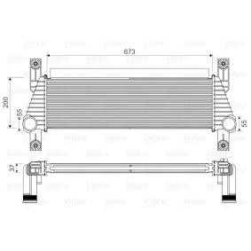 Köp Intercooler av VALEO 818352 till det låga priset 1476,99 kr