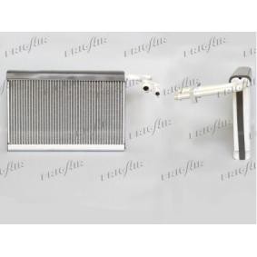 Verdampfer, Klimaanlage 738.30002 für RENAULT TRUCKS