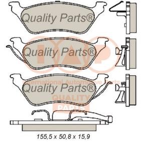 Köp Bromsbelägg av IAP QUALITY PARTS 704-02015 till det låga priset 1579,53 kr