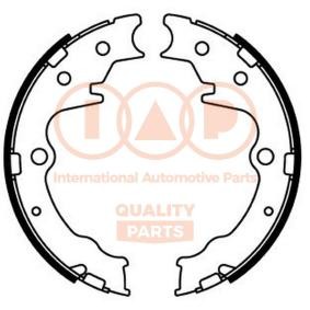 Handbremsbeläge von IAP QUALITY PARTS für MPV I (LV) günstig online kaufen