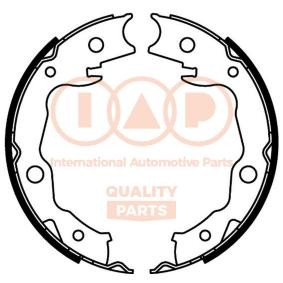Comprar Zapata de freno de mano de IAP QUALITY PARTS 705-13110 a bajo precio de 85,20 €