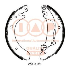Bremsbackensatz für LAND ROVER von IAP QUALITY PARTS