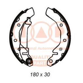 Comprar Juego de zapatas de frenos de IAP QUALITY PARTS 705-20062 a bajo precio de 73,31 €