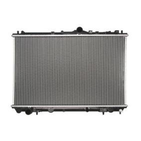 Acquista Radiatore motore da THERMOTEC D7V011TT a buon mercato per soli 106,69 €