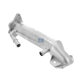Köp Kylare av DT Spare Parts 13.42108 till det låga priset 2941,95 kr