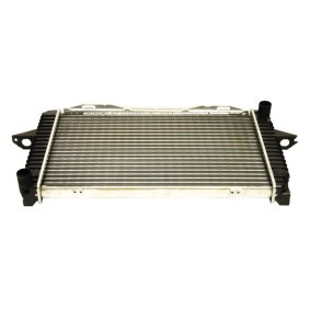 Köp Kylare av MAXGEAR AC235585 till det låga priset 1089,18 kr