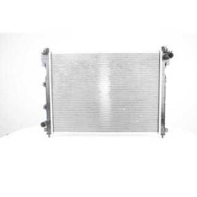 Acquista Radiatore motore da BSG BSG 15-520-017 a buon mercato per soli 204,64 €