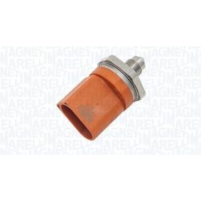 Køb Sensor, brændstoftryk af MAGNETI MARELLI 215810015100 til den lave pris 423,54 DKK
