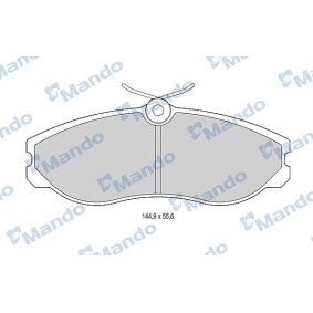 Acquista Kit pastiglie freni da Mando MBF015517 a buon mercato per soli 42,28 €