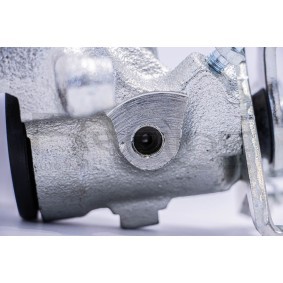 Achetez des Kit de distribution + pompe à eau RED-LINE 98JE000 à prix pour 91,52 €