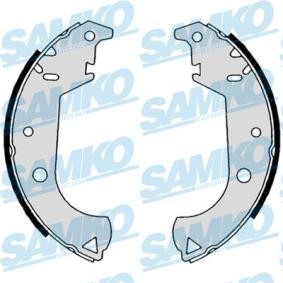 Comprar Juego de zapatas de frenos de SAMKO 88650 a bajo precio de 22,86 €