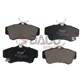 Acquista Kit pastiglie freni da DACO Germany 320504 a buon mercato per soli 25,64 €