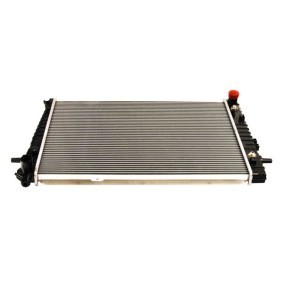 Acquista Radiatore motore da MAXGEAR AC230069 a buon mercato per soli 127,13 €