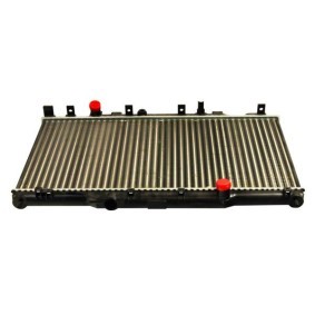 Acquista Radiatore motore da MAXGEAR AC230070 a buon mercato per soli 86,43 €