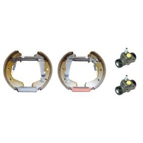 Bremsensatz, Trommelbremse für VAUXHALL von BREMBO