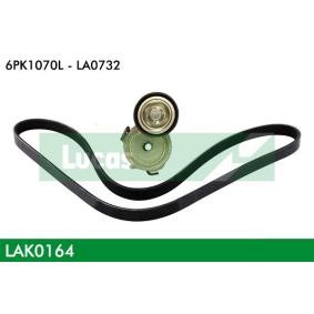 Comprar Juego de correas trapeciales poli V de LUCAS LAK0164 a bajo precio de 80,92 €