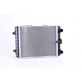 Acquista Radiatore motore da NISSENS 606645 a buon mercato per soli 133,41 €