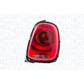 Acquista Fanale posteriore da MAGNETI MARELLI 715104258000 a buon mercato per soli 270,62 €