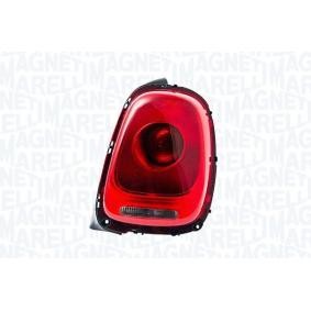 Acquista Fanale posteriore da MAGNETI MARELLI 715104260000 a buon mercato per soli 145,79 €