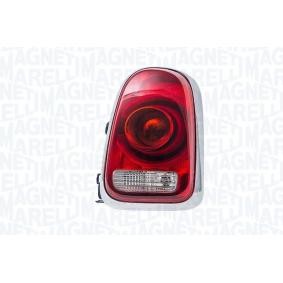 Acquista Fanale posteriore da MAGNETI MARELLI 715104270000 a buon mercato per soli 262,73 €