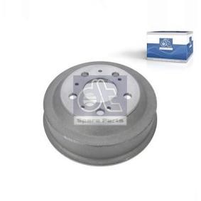 Comprar Tambor de freno de DT Spare Parts 12.44001 a bajo precio de 110,73 €